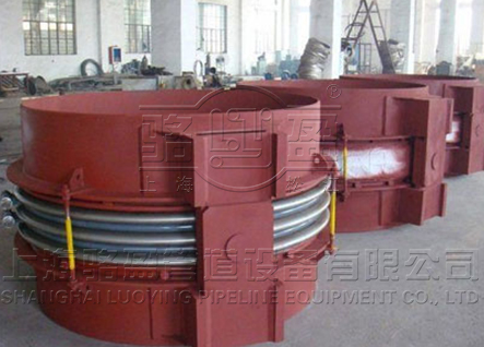 鉸鏈橫向波紋<a href=http://www.kk616.com target=_blank class=infotextkey>補(bǔ)償器</a>